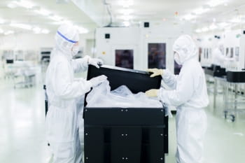 働きがいも経済成長も